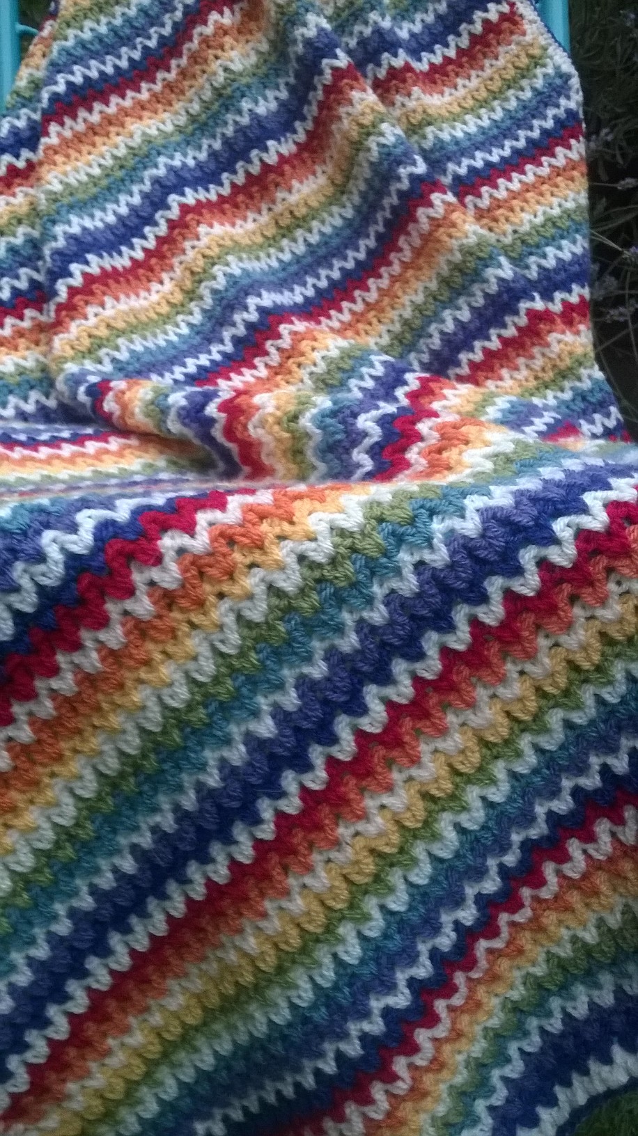 crochet v stitch blanket, rainbow blanket